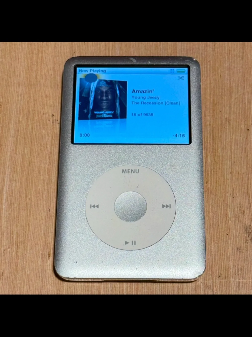 iPod Classic 6thGen 120GB Silver-A1238 Tested Good w/Charg-9638-Songs Read Info!